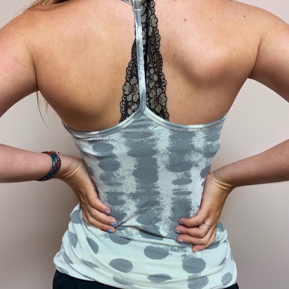 Lululemon tank top! - Picture 2 of 3